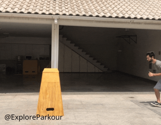 dash vault problem not leaning back
