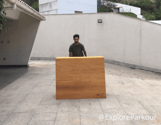 linear step vault technique front shot