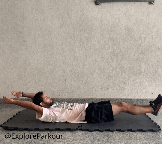 exercise laying knee tuck